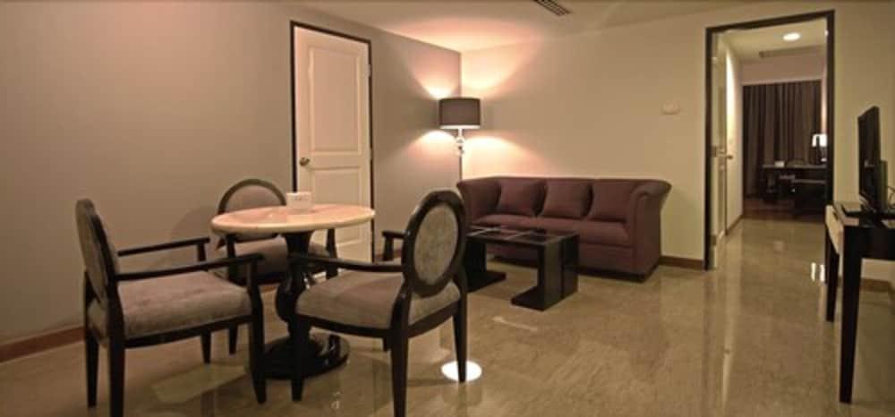 Hotel Diradja Τζακάρτα Εξωτερικό φωτογραφία