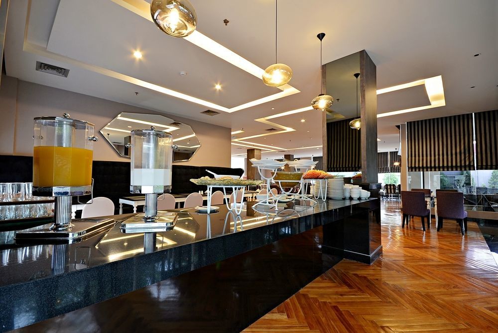 Hotel Diradja Τζακάρτα Εξωτερικό φωτογραφία