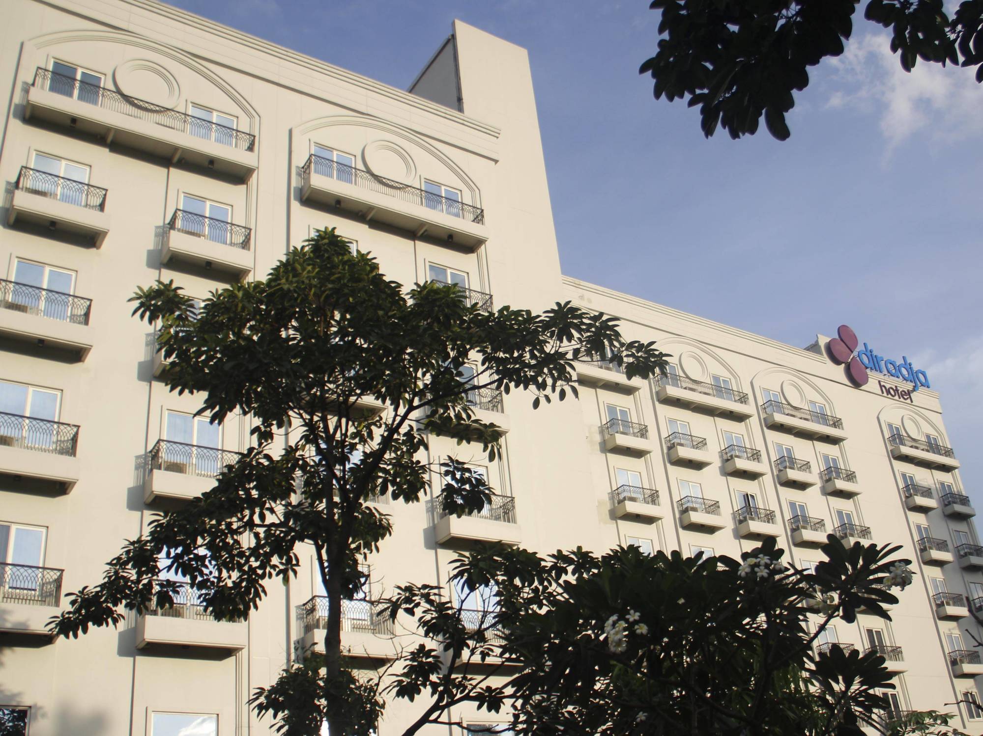Hotel Diradja Τζακάρτα Εξωτερικό φωτογραφία